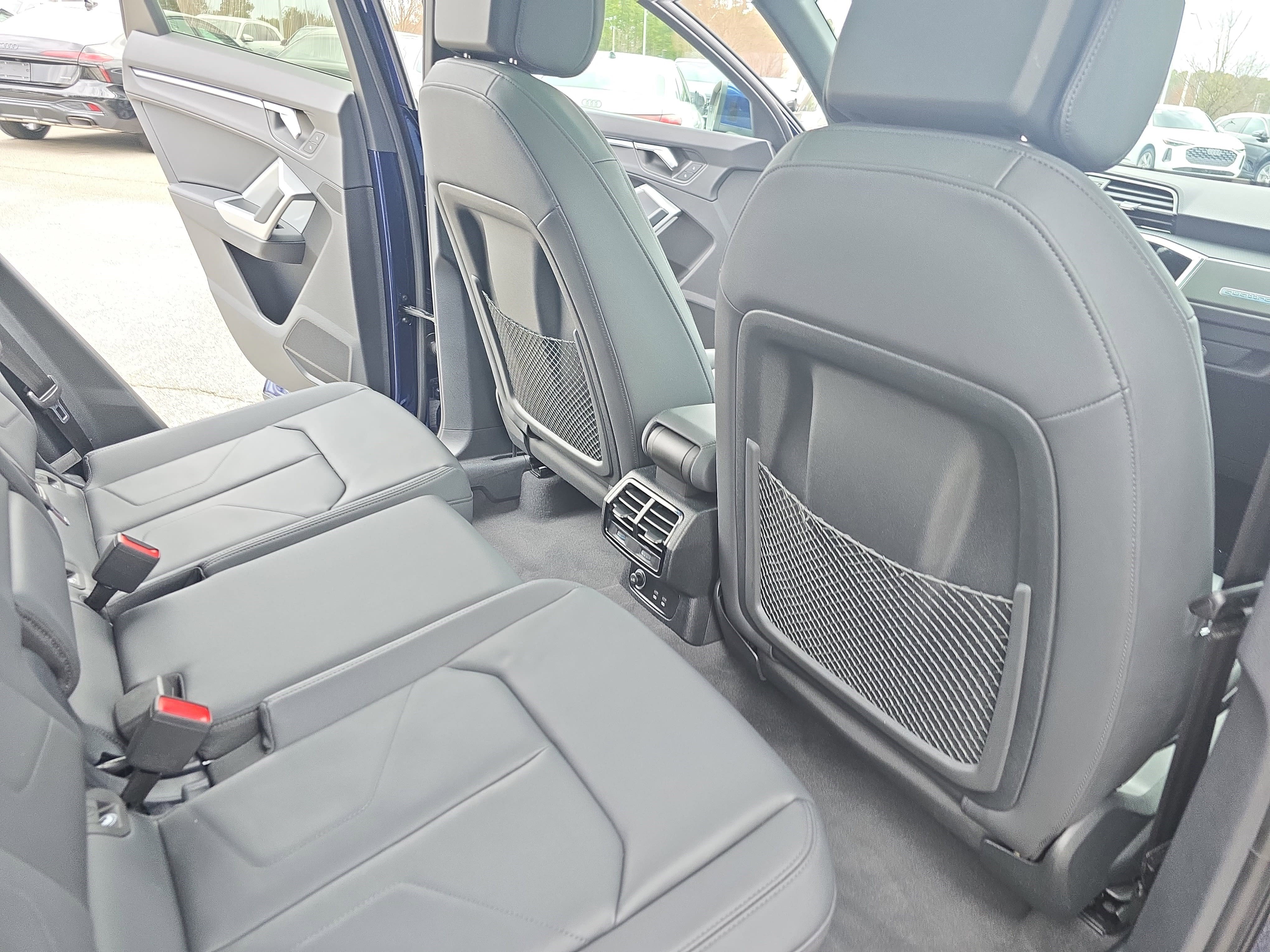 Certified 2023 Audi Q3 2.0T Premium Plus w/ Premium Plus Package image 11