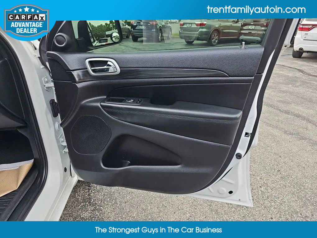 Used 2021 Jeep Grand Cherokee Laredo X image 39