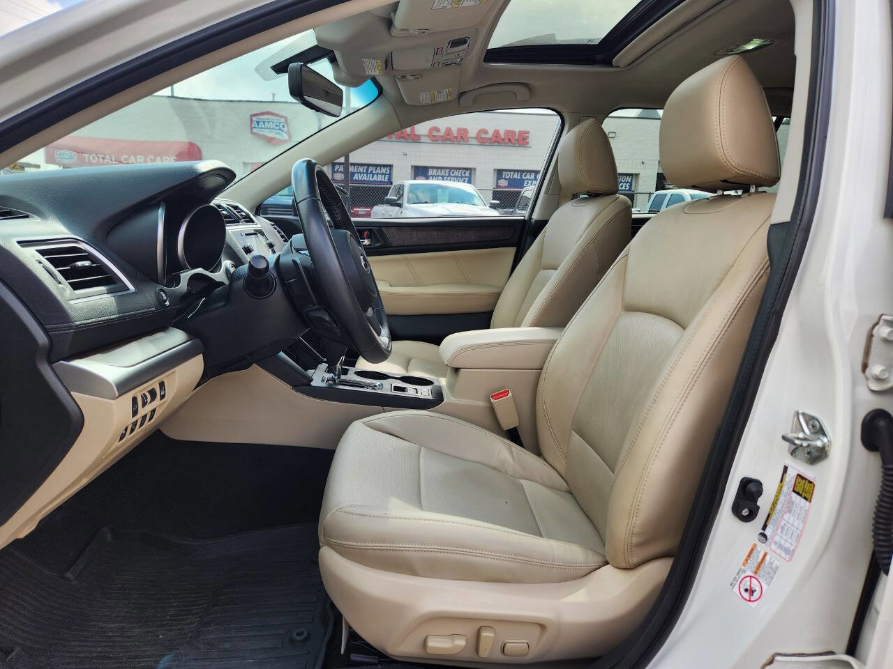 Used 2018 Subaru Outback 3.6R Limited image 12