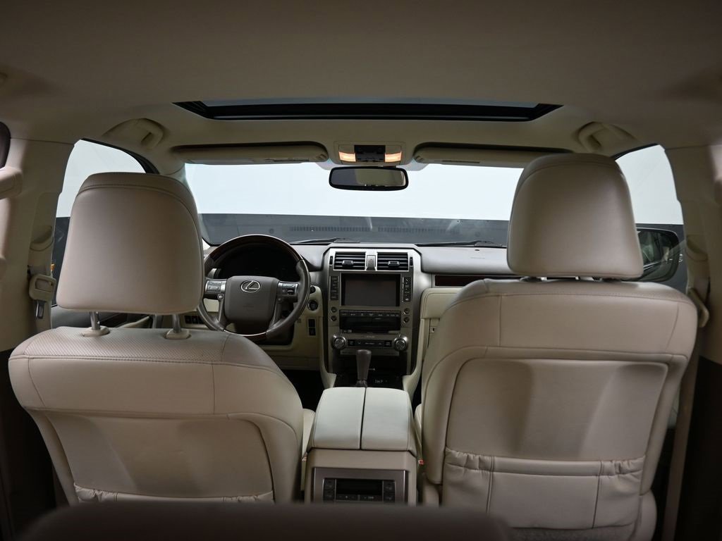 Used 2014 Lexus GX 460 image 36