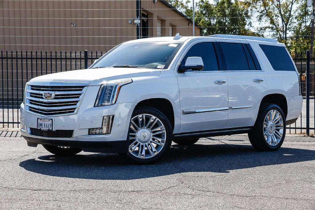 Used 2019 Cadillac Escalade Platinum