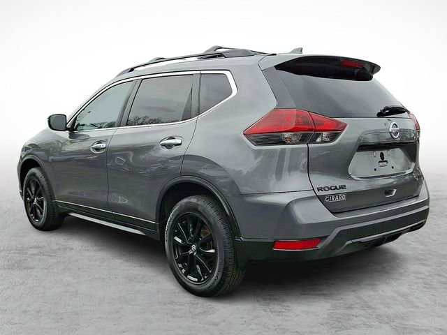 Used 2018 Nissan Rogue SV image 4