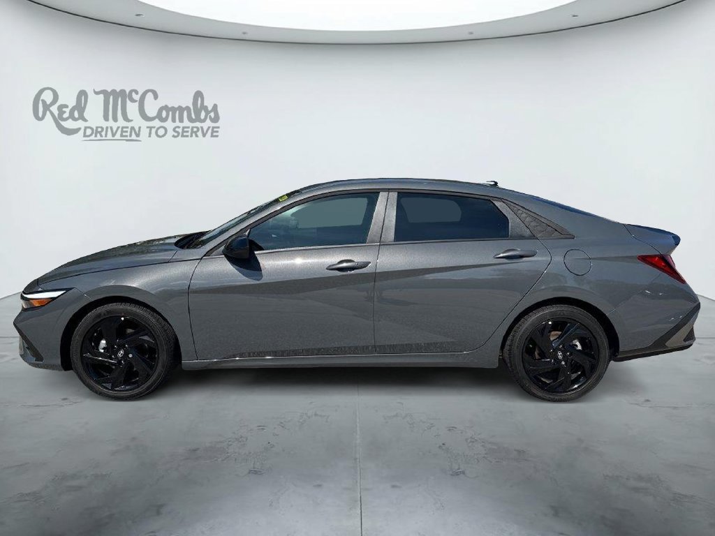 New 2026 Hyundai Elantra SEL Sport FWD image 5