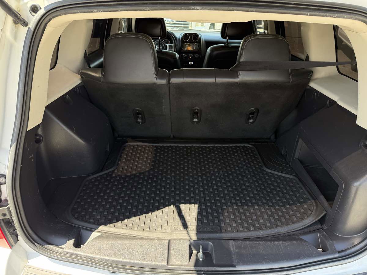Used 2014 Jeep Patriot Limited FWD image 24