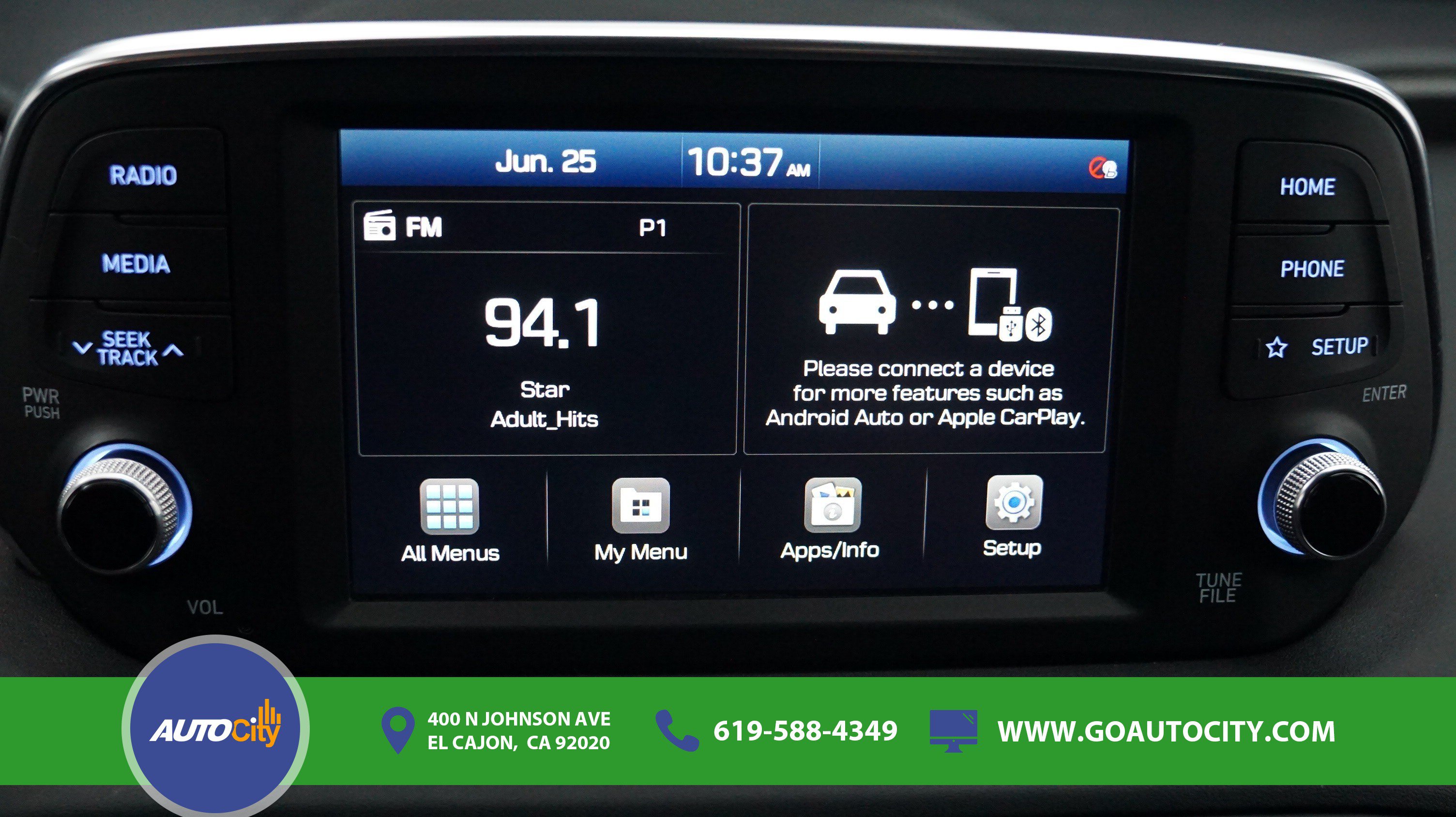 Used 2020 Hyundai Santa Fe SEL w/ Convenience + Premium Package FWD image 24
