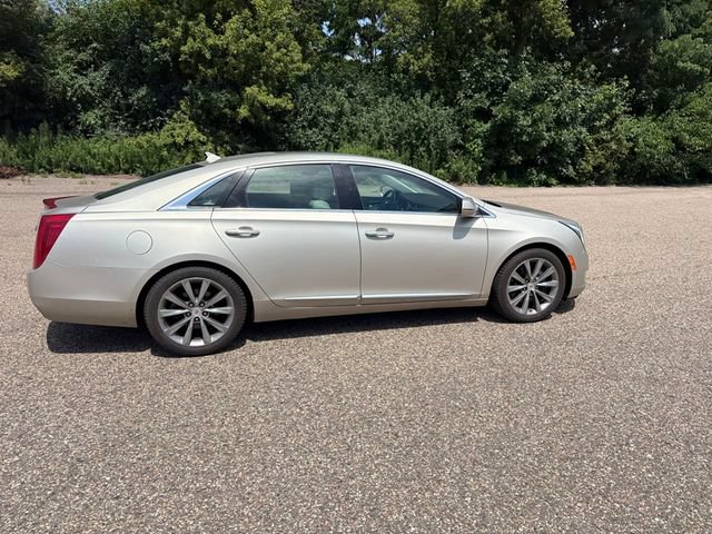 Used 2013 Cadillac XTS Luxury w/ Driver Awareness Package FWD image 11
