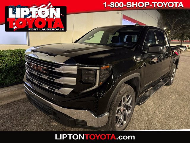 Used 2024 GMC Sierra 1500 SLE w/ Preferred Package