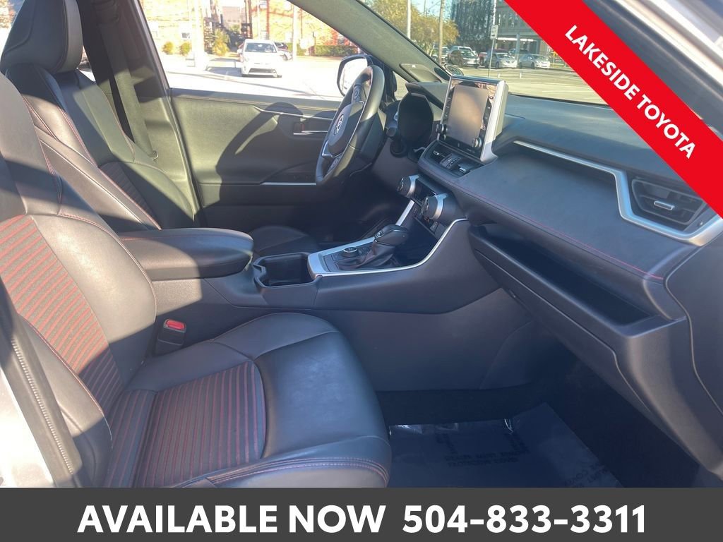 Used 2022 Toyota RAV4 XSE image 16