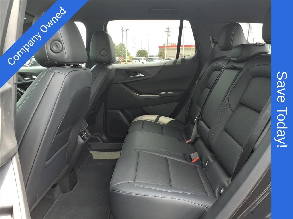 New 2027 Chevrolet Equinox LT w/ Convenience Package II FWD image 14