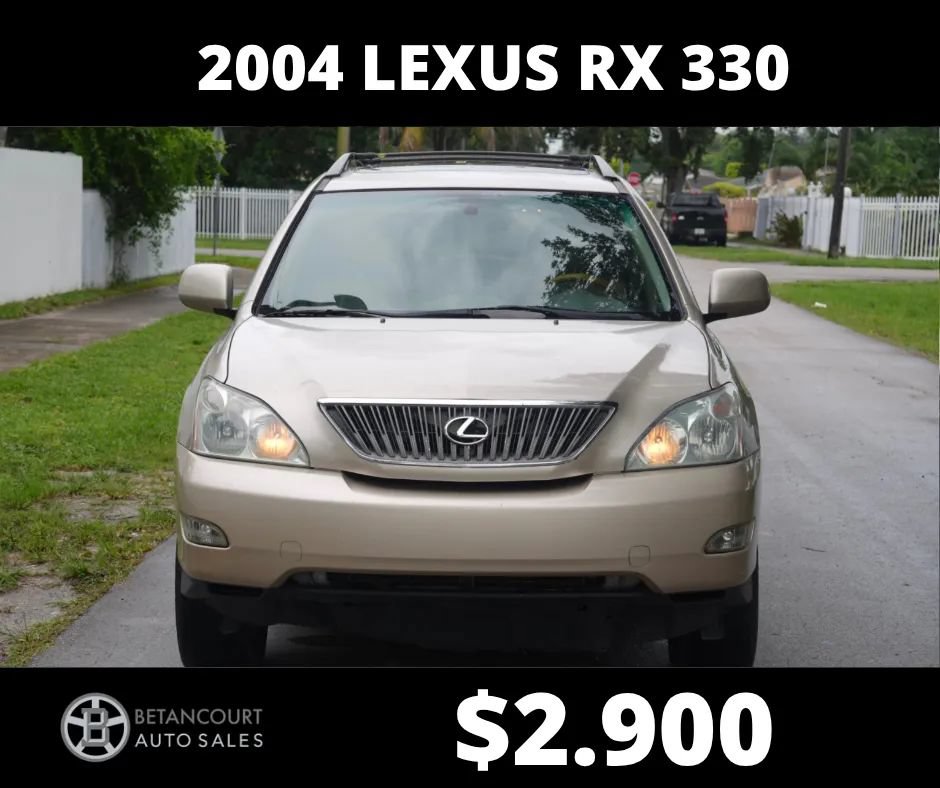 Used 2004 Lexus RX 330 w/ Premium Pkg FWD image 2