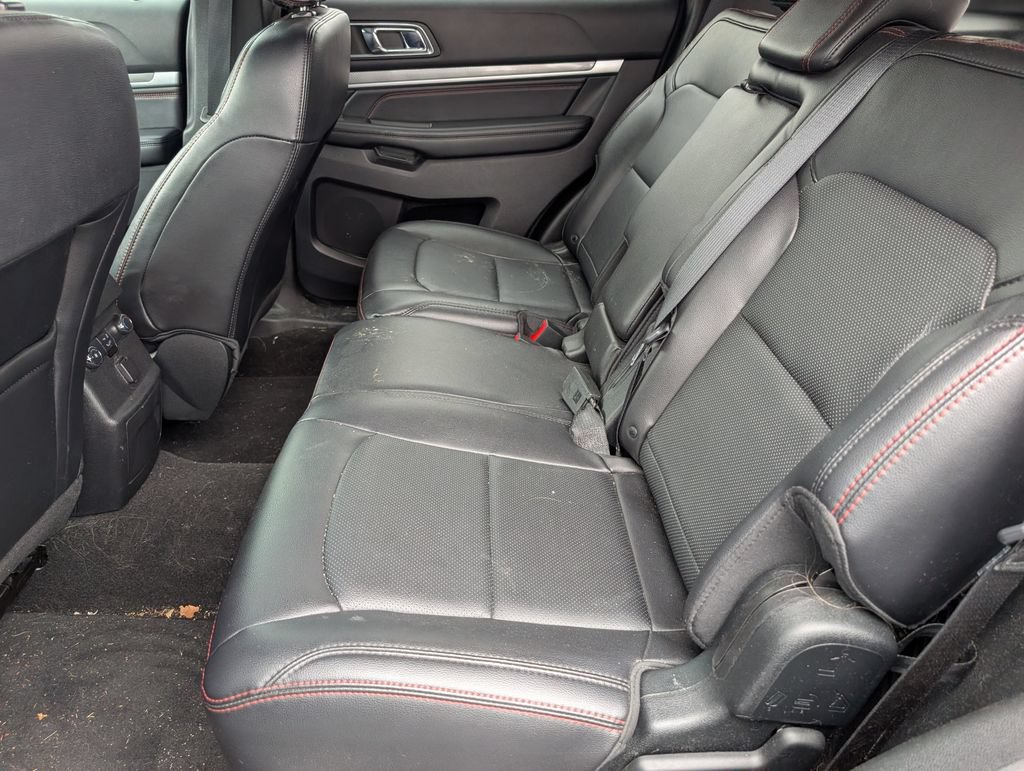 Used 2019 Ford Explorer Sport AWD/4WD image 11
