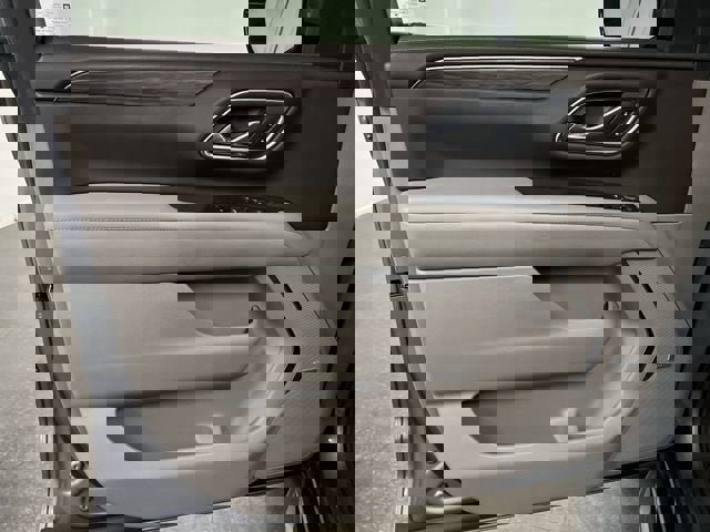 Certified 2021 Chevrolet Suburban LT w/ LT Signature Package image 22