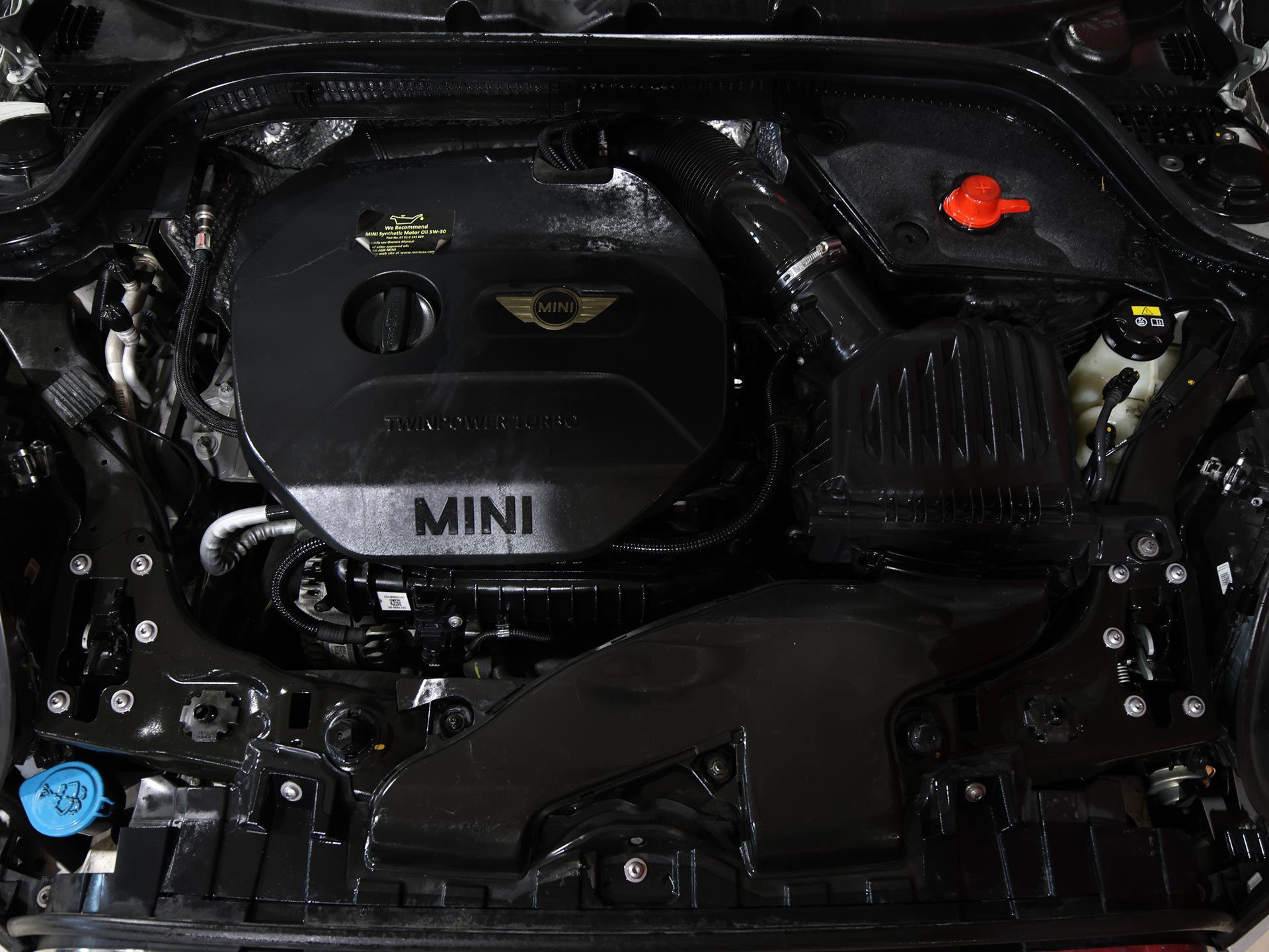 Used 2015 MINI Cooper 2-Door Hardtop image 23