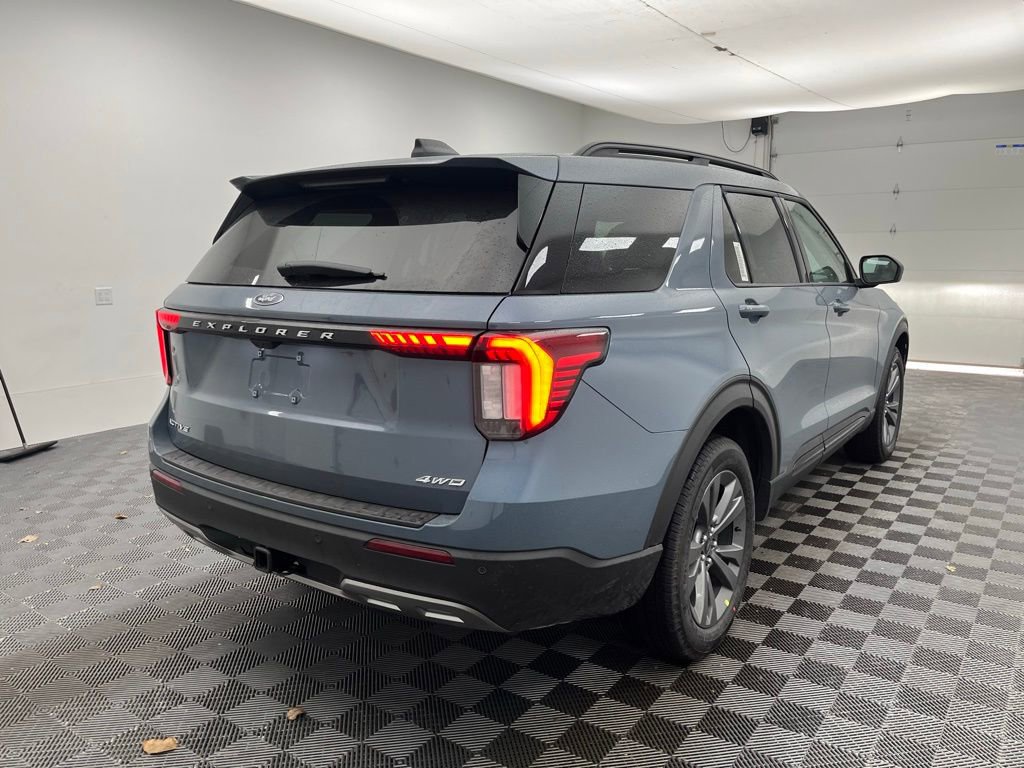 New 2026 Ford Explorer Active w/ Active Comfort Package image 8