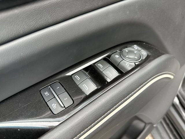 Used 2023 Cadillac Escalade Sport AWD/4WD image 13