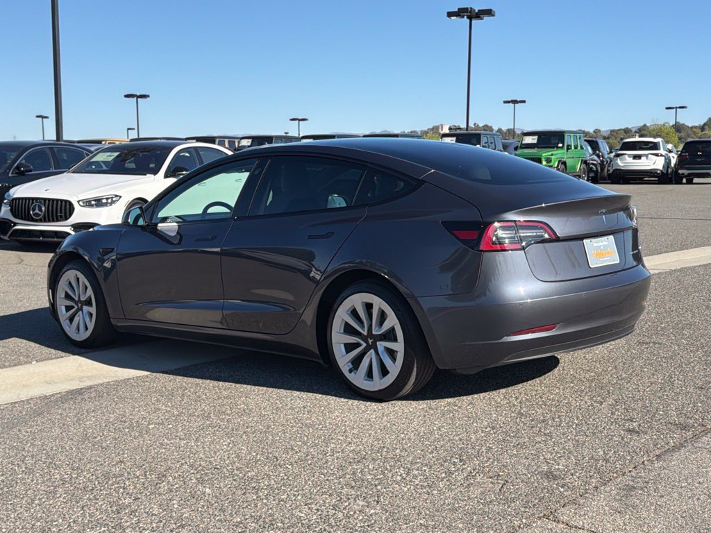 Used 2022 Tesla Model 3 Long Range AWD/4WD image 11