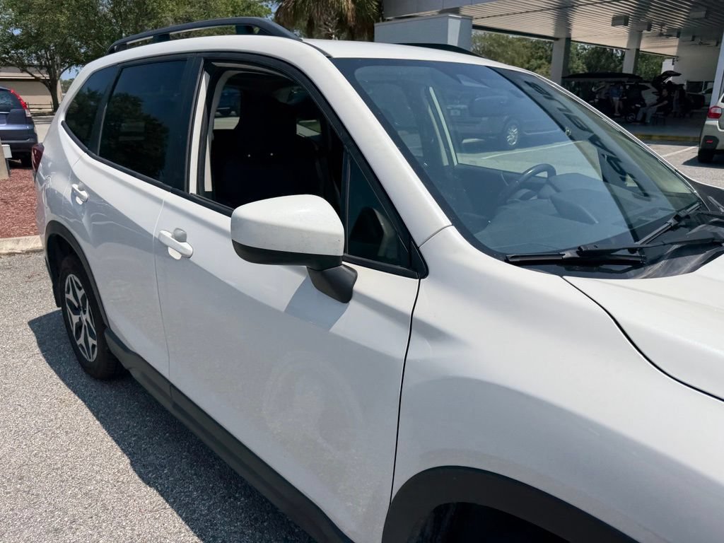 Used 2023 Subaru Forester Premium AWD/4WD image 16