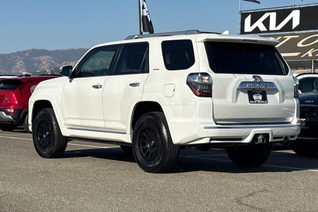Used 2017 Toyota 4Runner Limited w/ Convenience Package AWD/4WD image 8