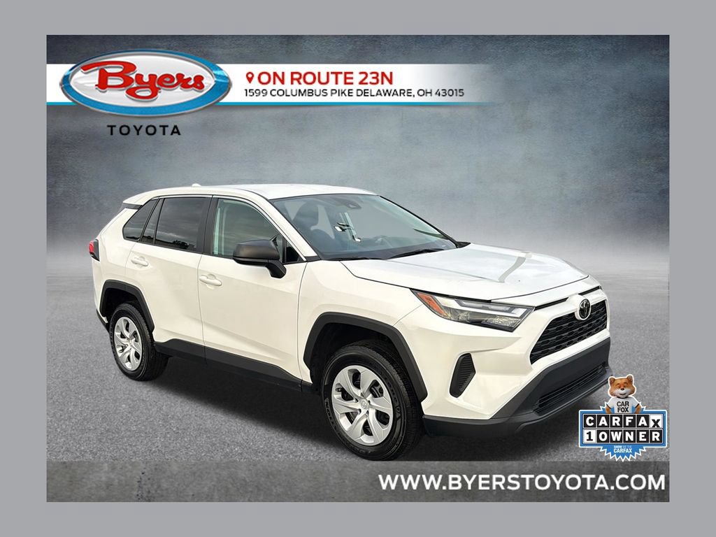 Used 2025 Toyota RAV4 LE AWD/4WD image 1