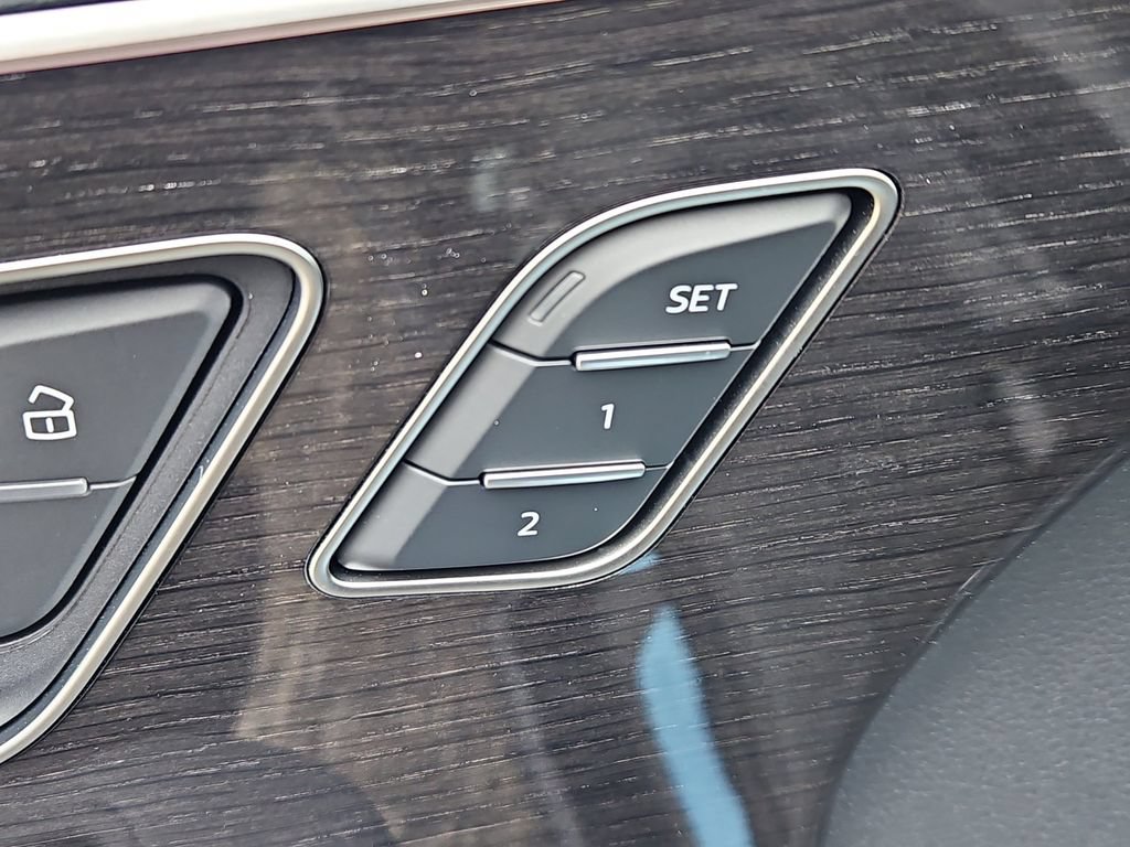 New 2026 Audi Q7 2.0T Premium AWD/4WD image 14