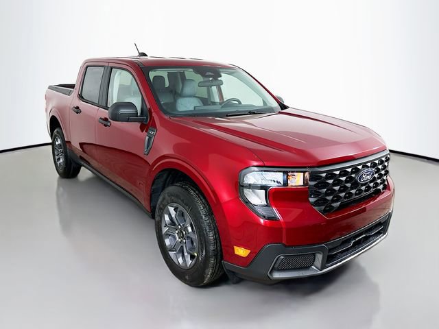 New 2025 Ford Maverick XLT w/ Equipment Group 301A