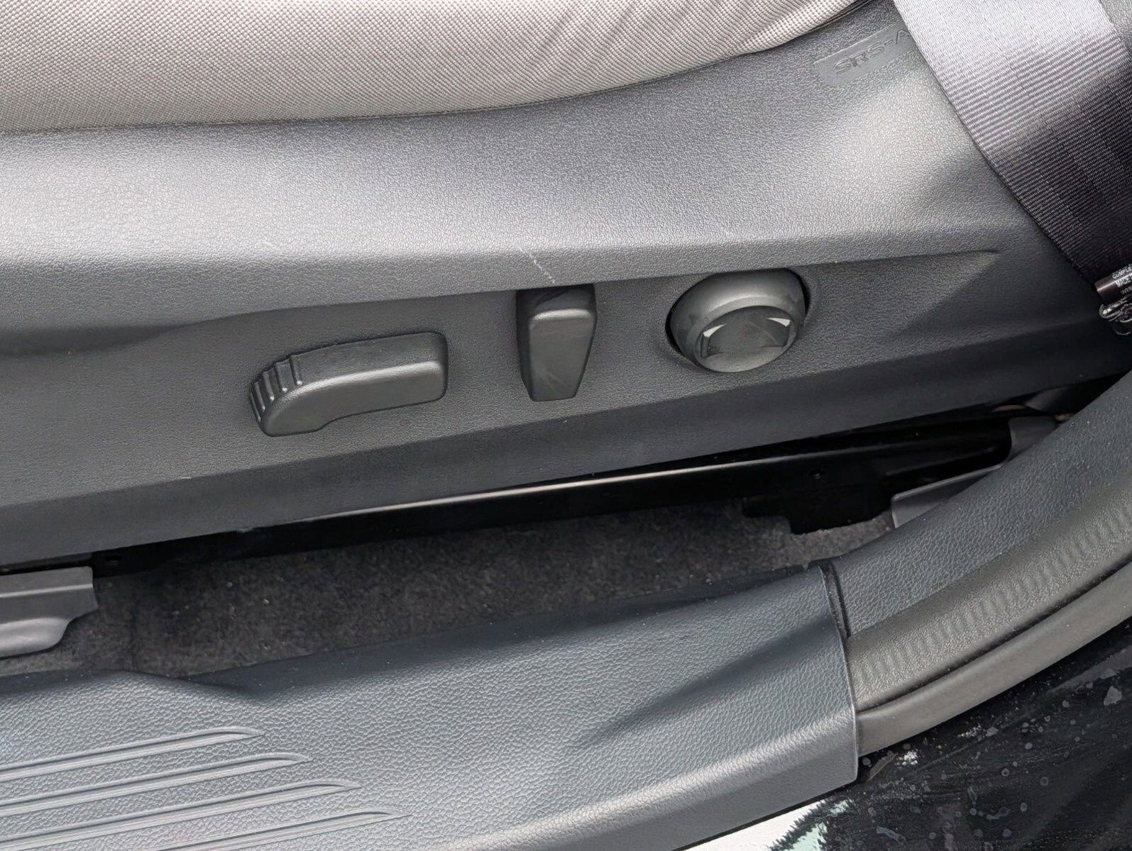 Used 2025 Subaru Legacy Premium AWD/4WD image 15