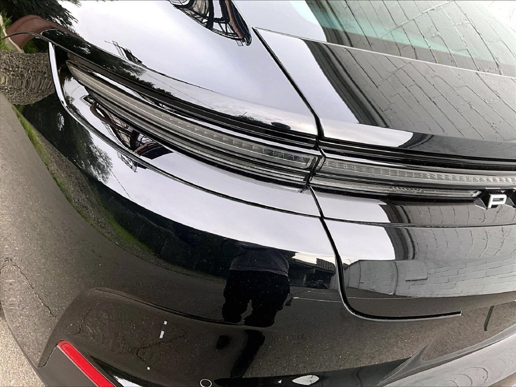 Certified 2025 Porsche Panamera 4 AWD/4WD image 30