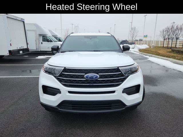 Used 2020 Ford Explorer XLT w/ Comfort Package image 2