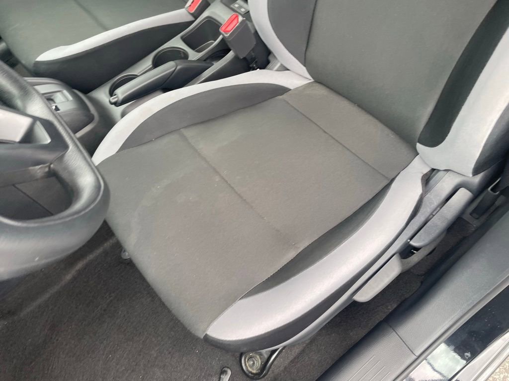 Used 2025 Nissan Versa S FWD image 20
