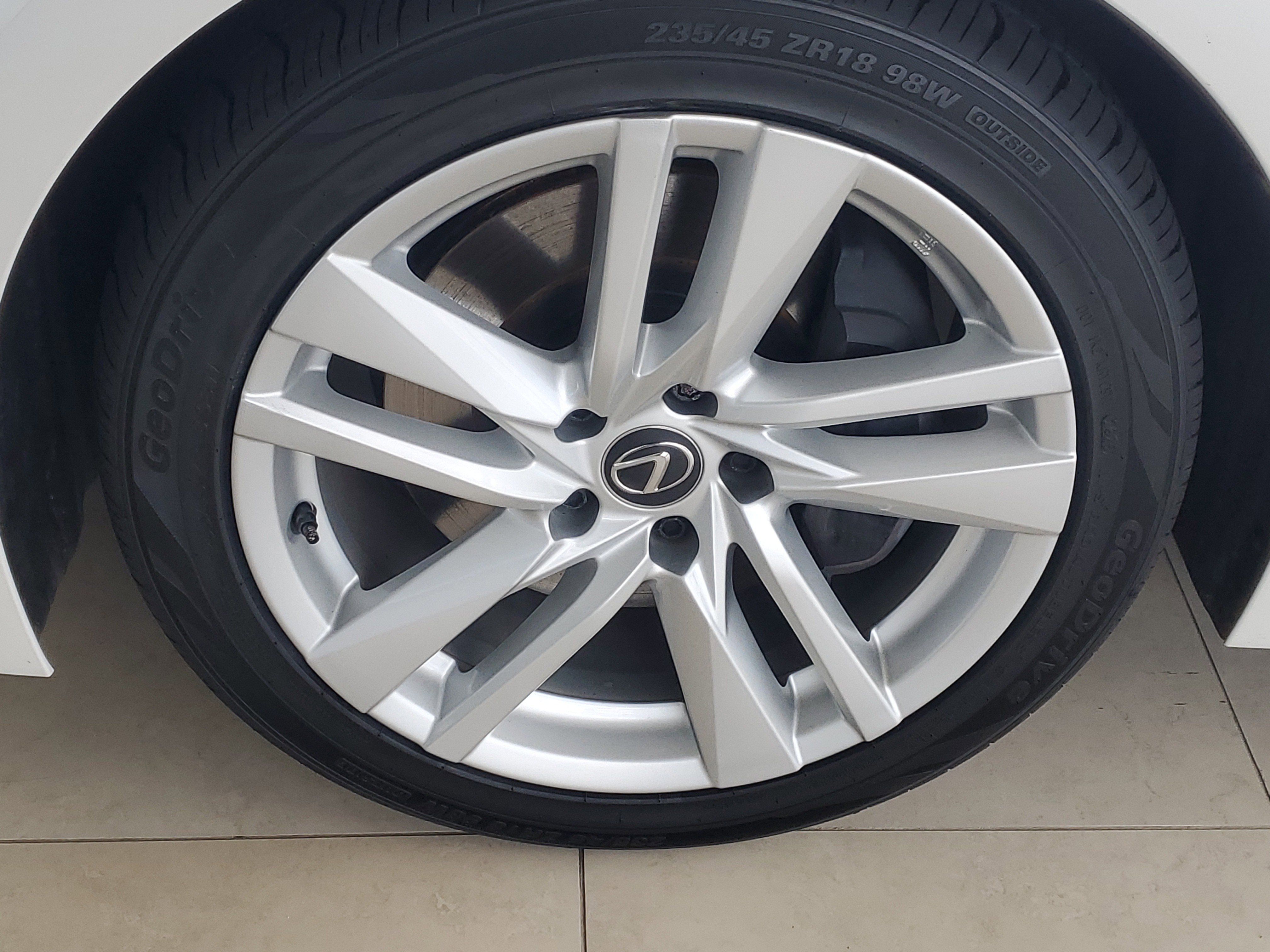Used 2024 Lexus IS 300 w/ Comfort Package RWD image 7