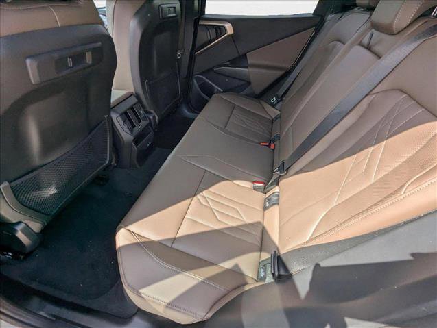 Used 2025 BMW X3 xDrive30i w/ Convenience Package image 15