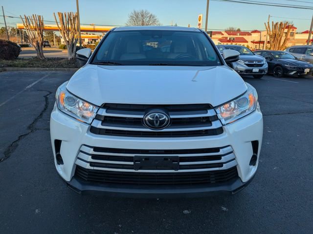 Used 2019 Toyota Highlander LE FWD image 9