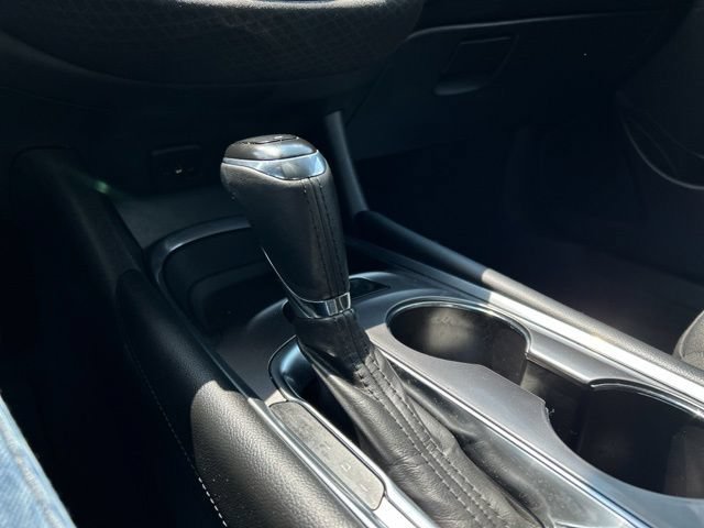 Used 2016 Chevrolet Malibu LT FWD image 41