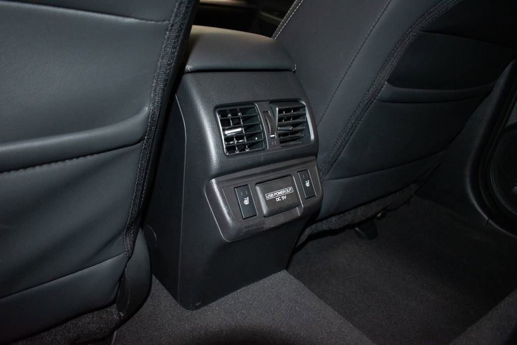 Used 2018 Subaru Outback 2.5i Limited w/ Popular Package #2 image 23