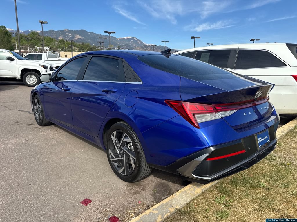 Used 2024 Hyundai Elantra Limited FWD image 23