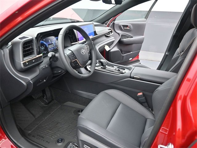 New 2026 Toyota Crown XLE image 4