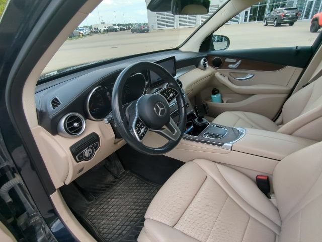 Used 2022 Mercedes-Benz GLC 300 4MATIC image 11