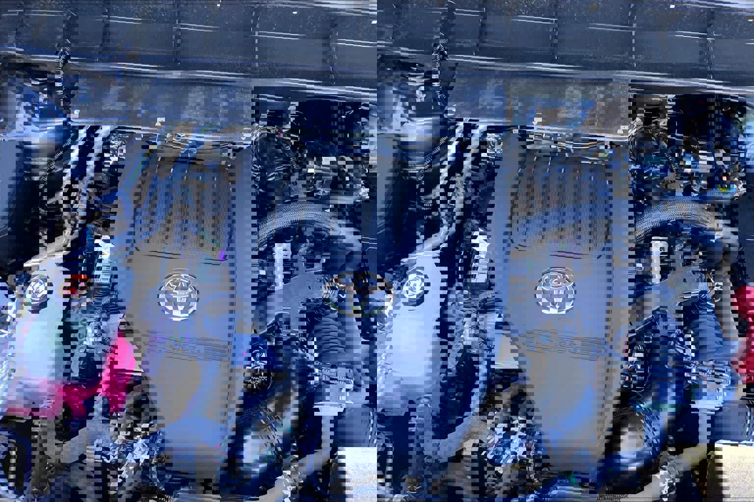 Used 2024 Toyota Highlander Platinum image 31