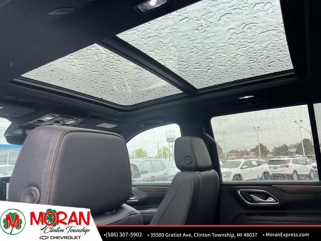 Certified 2024 Chevrolet Tahoe High Country AWD/4WD image 16