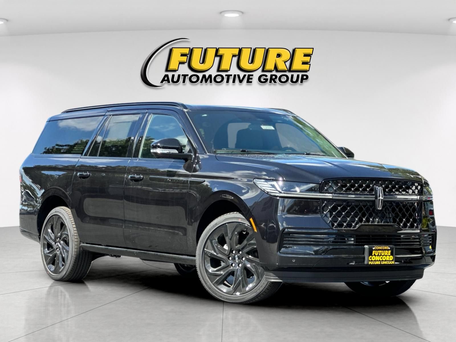 New 2027 Lincoln Navigator L Reserve w/ Jet Appearance Package AWD/4WD image 1