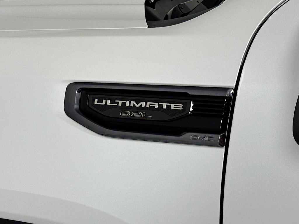 Used 2023 GMC Sierra 1500 Denali Ultimate image 10