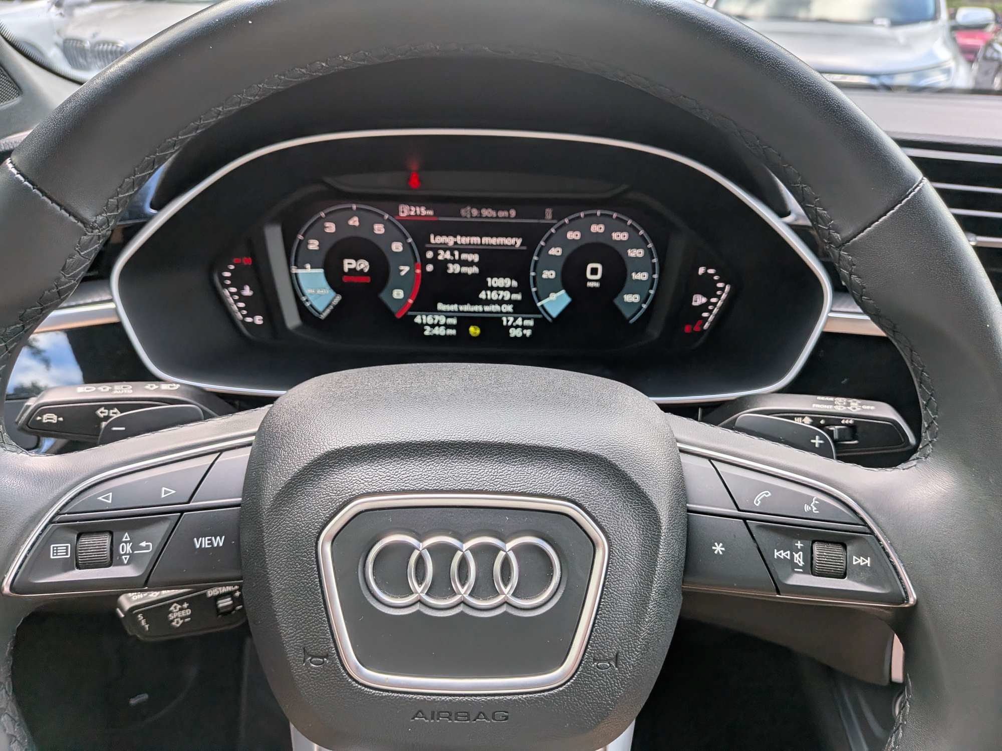 Certified 2025 Audi SQ5 Premium Plus w/ Premium Plus Package AWD/4WD image 32