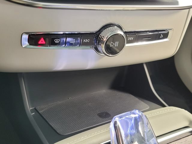 New 2026 Volvo XC90 B6 Ultra w/ Protection Package AWD/4WD image 22
