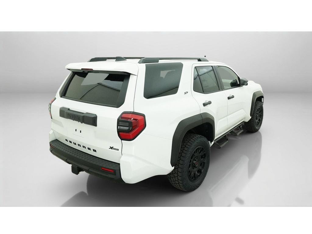New 2026 Toyota 4Runner SR5 AWD/4WD image 10