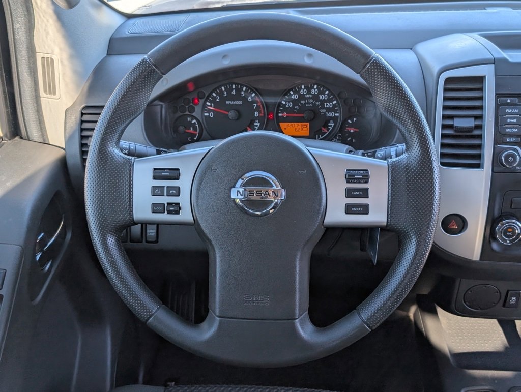 Used 2015 Nissan Frontier SV image 14