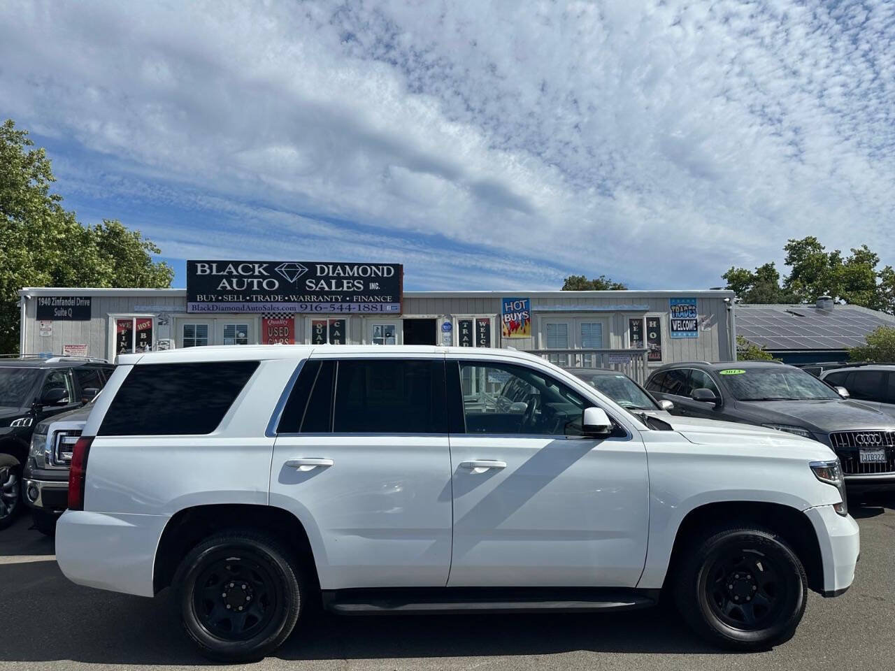 Used 2015 Chevrolet Tahoe 4WD w/ Remote Keyless Entry Package image 10