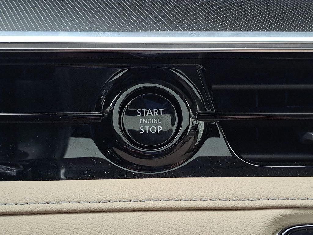 Certified 2025 INFINITI QX80 Pure w/ Cargo Package image 20