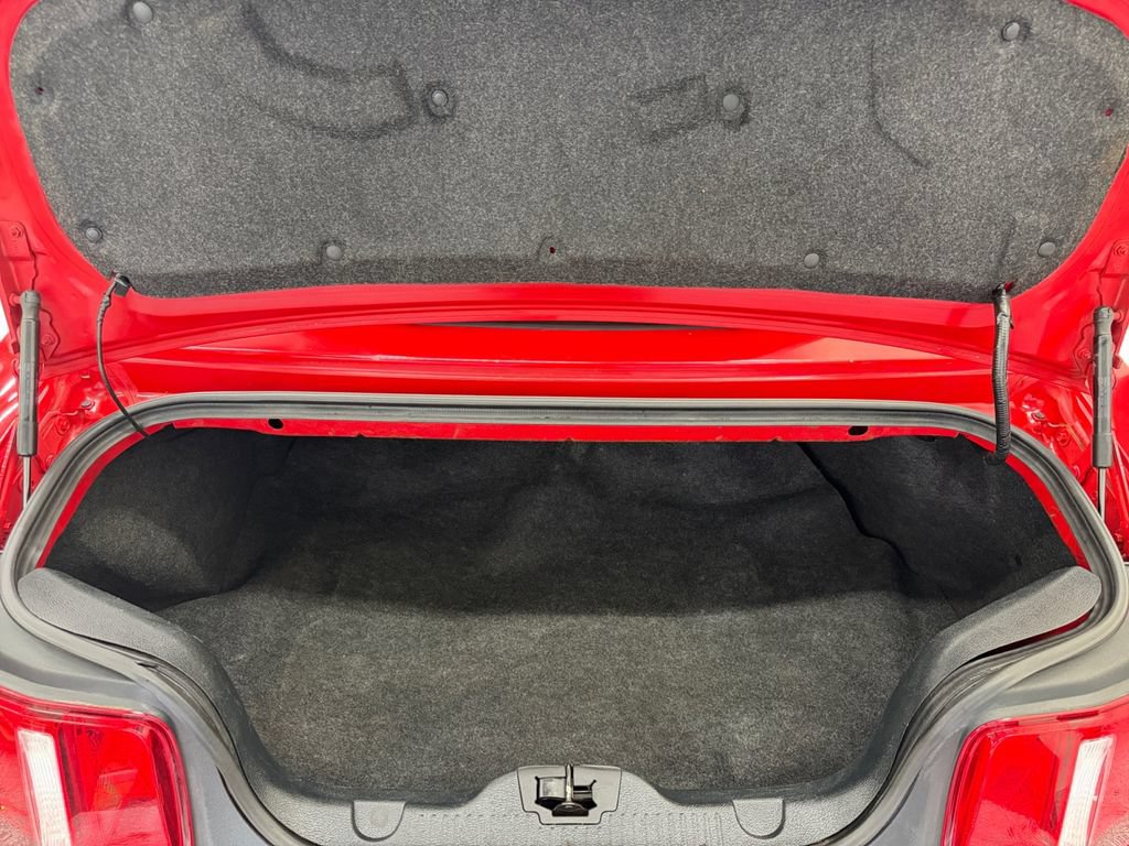 Used 2012 Ford Mustang Convertible RWD image 18