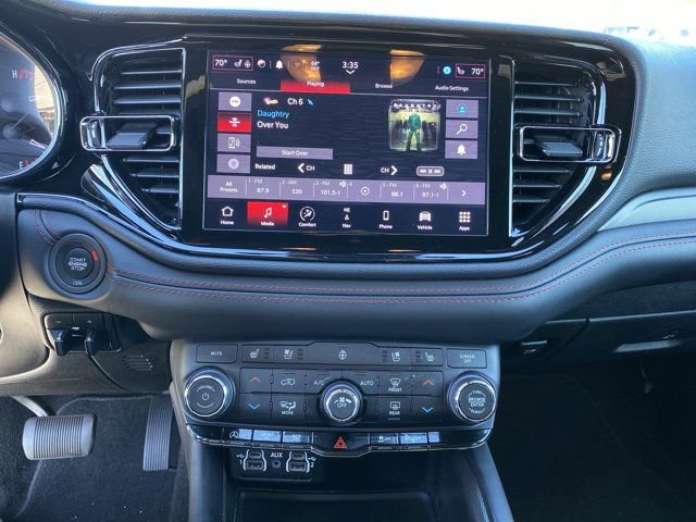 Used 2024 Dodge Durango GT image 11