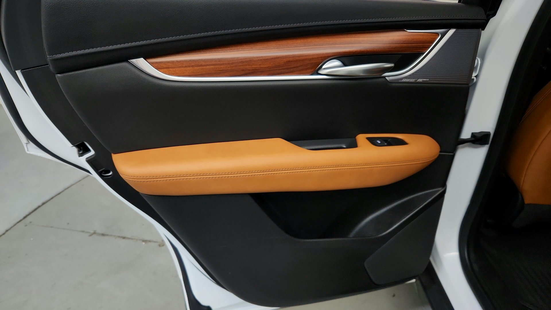 Used 2024 Cadillac XT5 Premium Luxury w/ LPO, Floor Liner Package FWD image 12